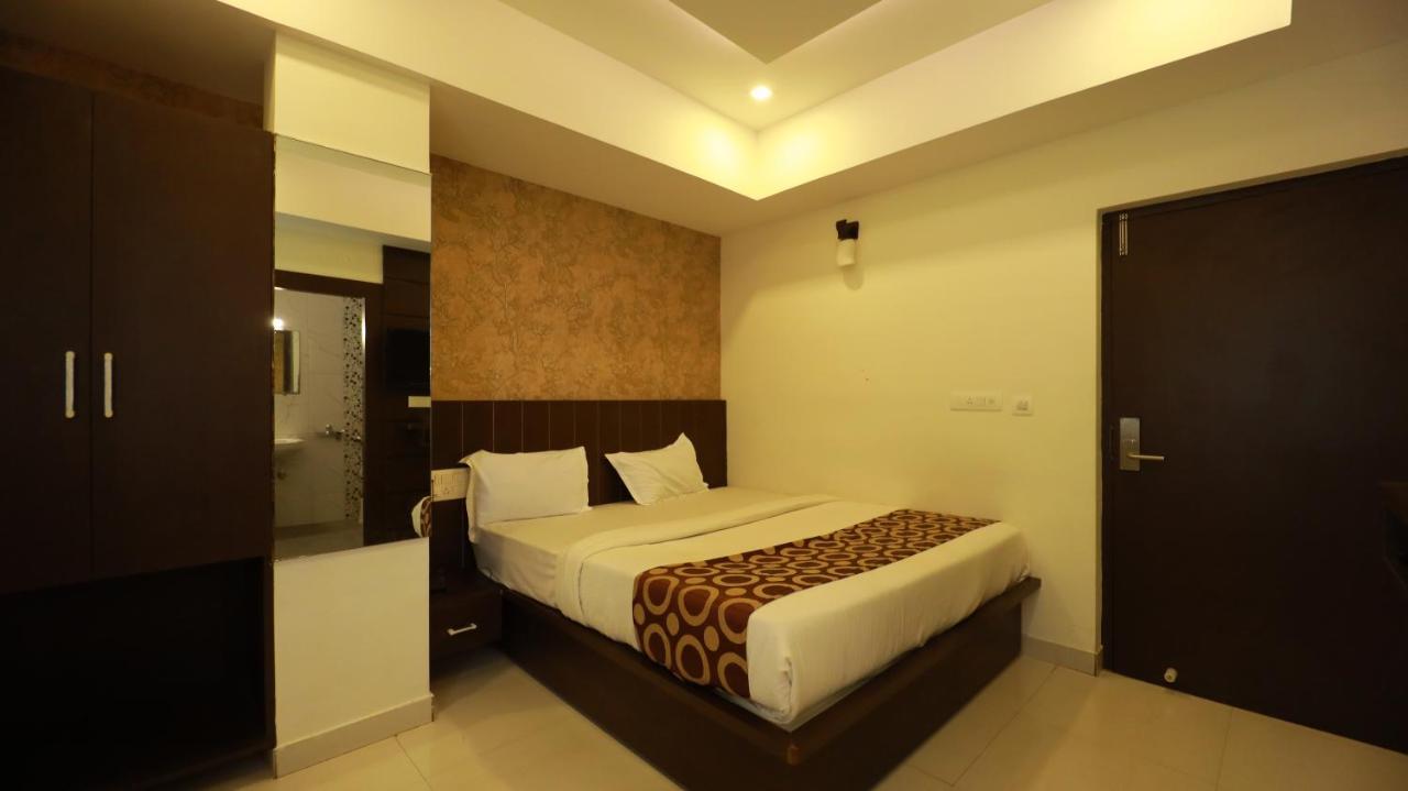 Silver Suite Chikmagalūr Extérieur photo
