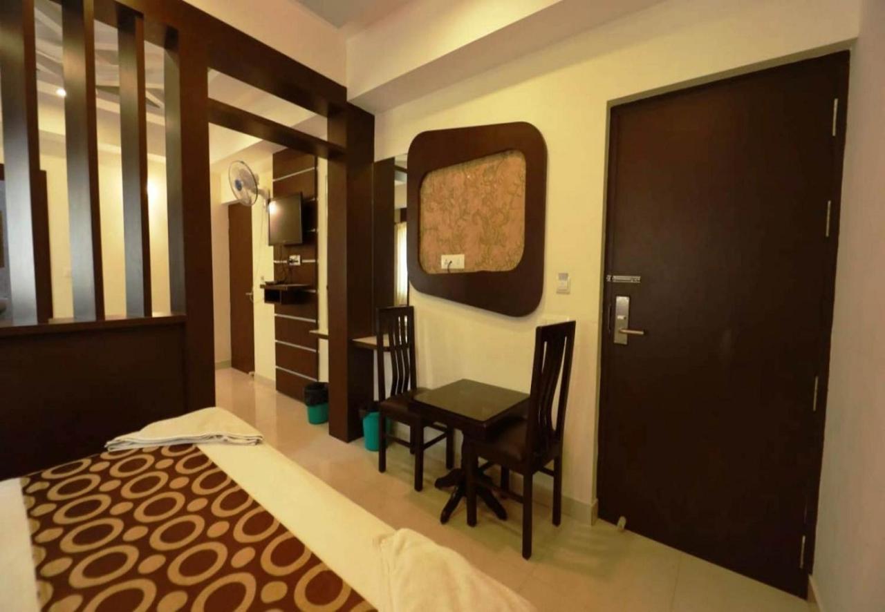 Silver Suite Chikmagalūr Extérieur photo
